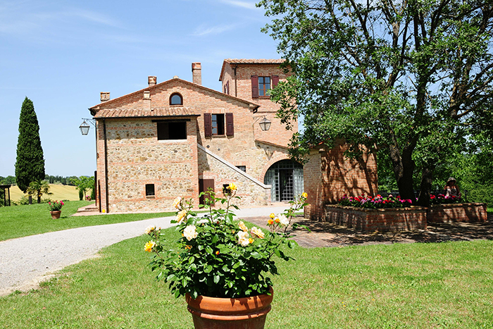 Villa Cetona, villa close to Cetona, sleeps 20