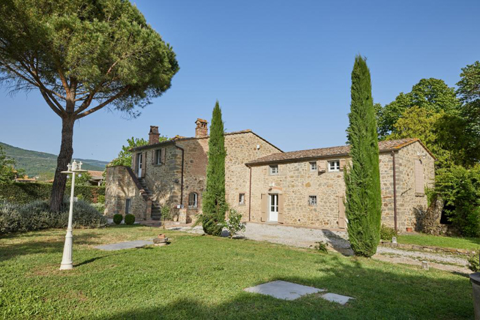 Villa Riccio, lovely resored villa near Cortona, sleeps 10