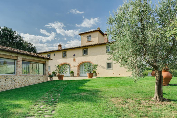 Villa San Donato, spacious villa near Florence, sleeps 8 or 12